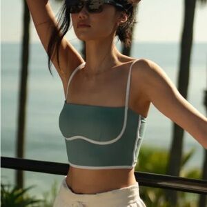 ALO Yoga airbrush streamline bra tank